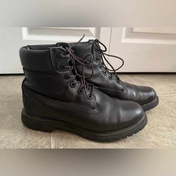 Timberland Shoes - Women’s Timberland Premium 6-inch Black Leather Boots